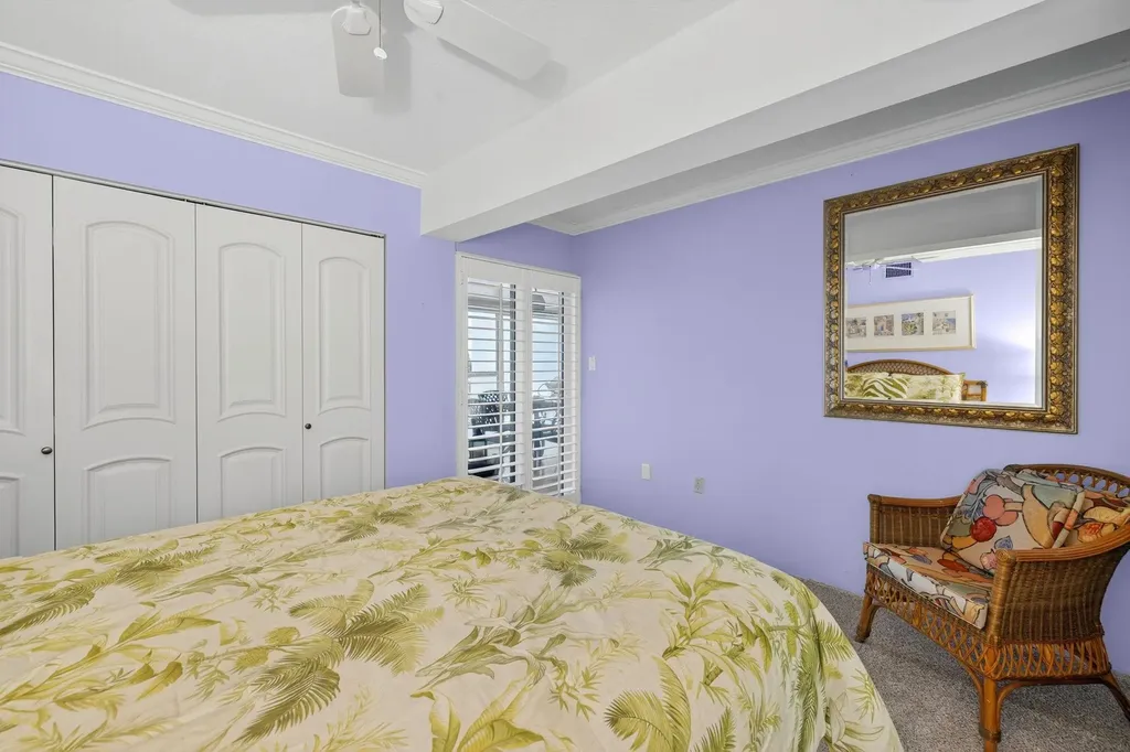 200 Periwinkle Way Sanibel FL 33957