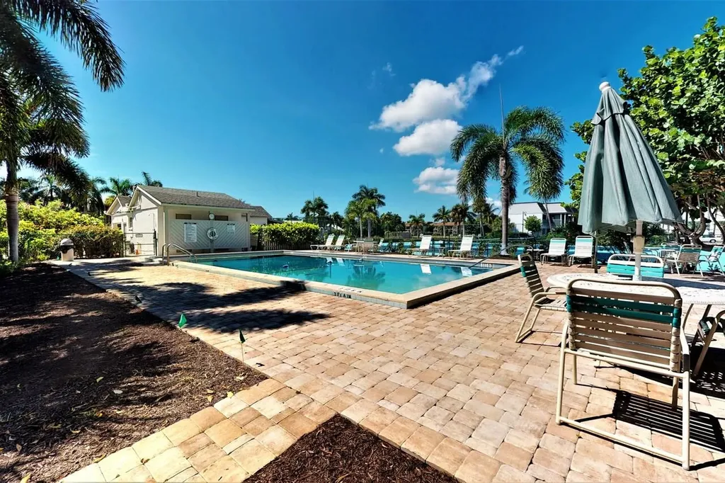 760 Sextant Drive Sanibel FL 33957