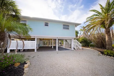 1388 Tahiti Drive Sanibel FL 33957
