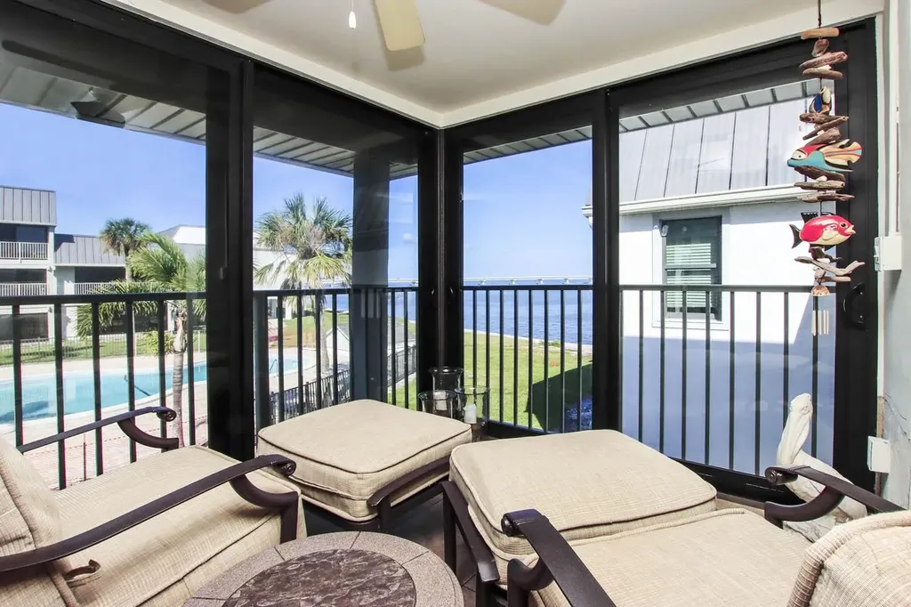 760 Sextant Drive Sanibel FL 33957
