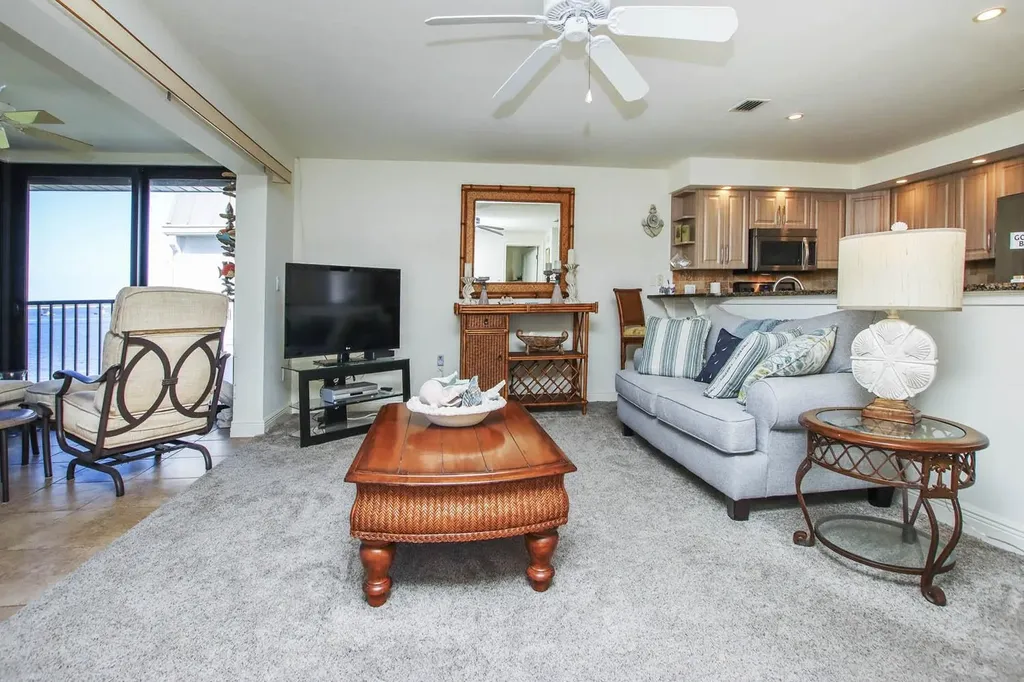 760 Sextant Drive Sanibel FL 33957