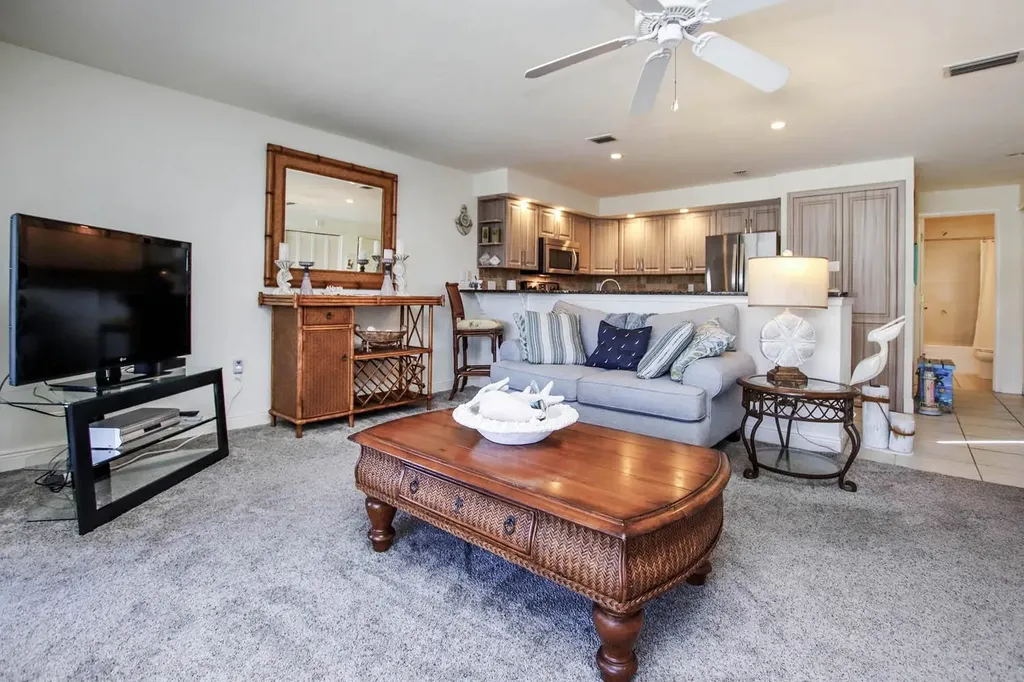 760 Sextant Drive Sanibel FL 33957