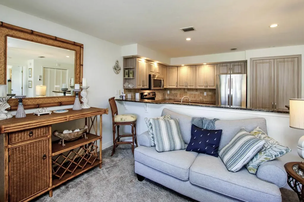 760 Sextant Drive Sanibel FL 33957