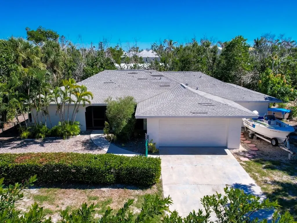 1113 Skiff Place Sanibel FL 33957