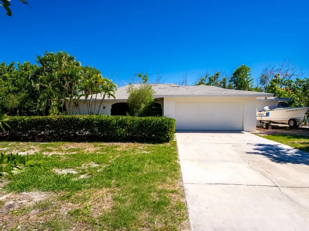 1113 Skiff Place Sanibel FL 33957