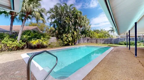450 Rio Casa Drive N Indialantic FL 32903