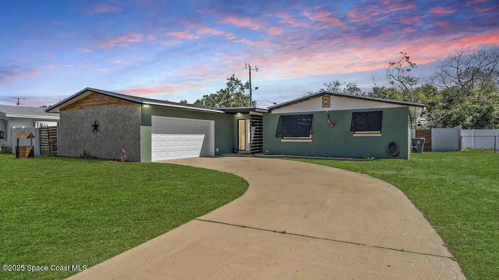 4585 Rosehill Avenue Titusville FL 32780