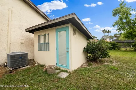 4340 Horseshoe Bend Merritt Island FL 32953
