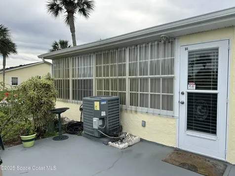 8520 Us-1 Micco FL 32976