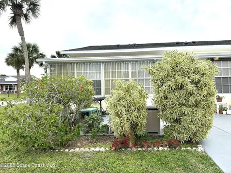 8520 Us-1 Micco FL 32976