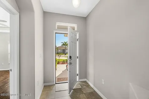 825 Morning Cove Circle SE Palm Bay FL 32909