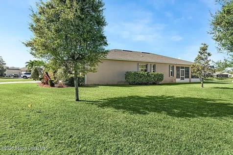 825 Morning Cove Circle SE Palm Bay FL 32909