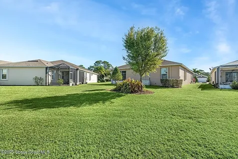 825 Morning Cove Circle SE Palm Bay FL 32909