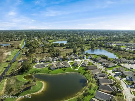 825 Morning Cove Circle SE Palm Bay FL 32909