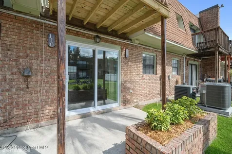 1300 Arlington Lane NE Palm Bay FL 32905