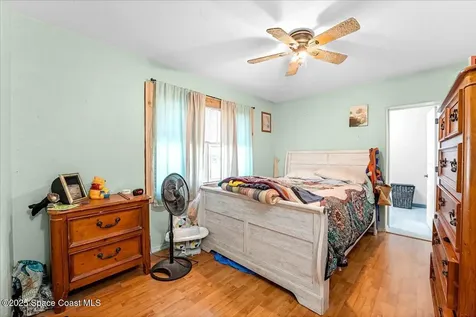489 Seacrest Avenue Merritt Island FL 32952