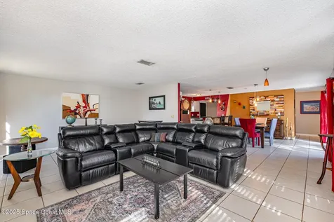 110 Lagoon Avenue Melbourne FL 32901