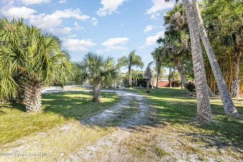 110 Lagoon Avenue Melbourne FL 32901
