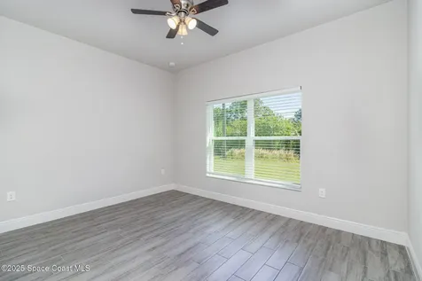 431 Bridgeport Avenue NW Palm Bay FL 32907