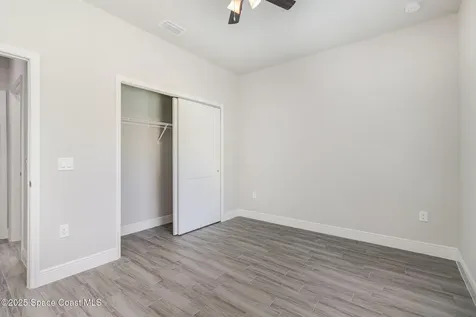 431 Bridgeport Avenue NW Palm Bay FL 32907