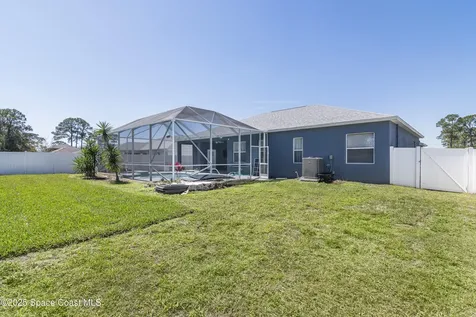 251 Mardi Gras Avenue NW Palm Bay FL 32907
