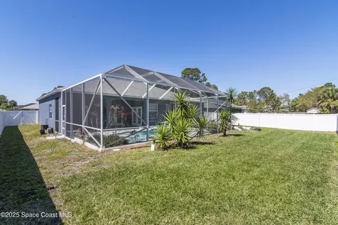 251 Mardi Gras Avenue NW Palm Bay FL 32907