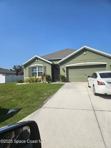 977 Cotorro Road SE Palm Bay FL 32909
