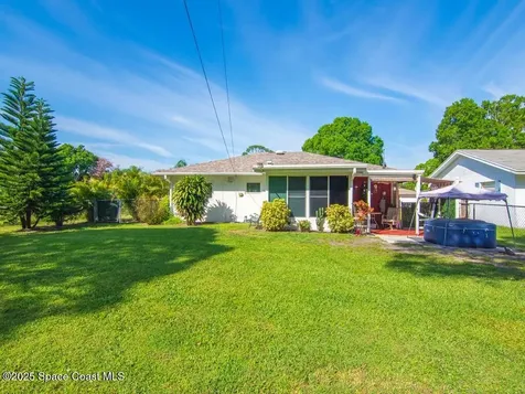 1010 35th Avenue Vero Beach FL 32960