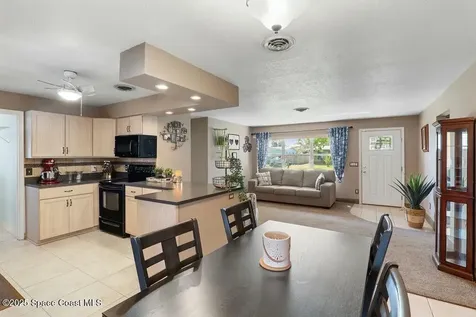 992 Cardon Drive Rockledge FL 32955