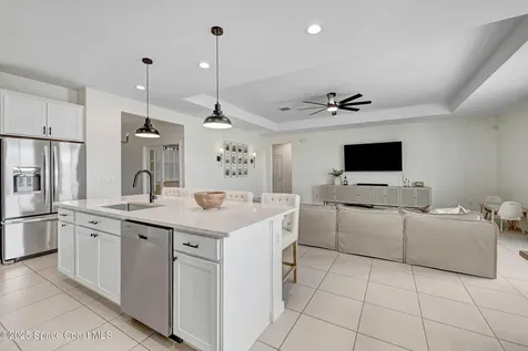 275 Loymer Circle Merritt Island FL 32953