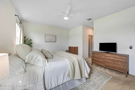 275 Loymer Circle Merritt Island FL 32953