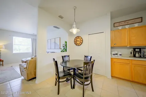 2674 Lakeland Avenue SW Palm Bay FL 32908