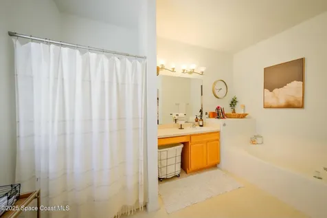 2674 Lakeland Avenue SW Palm Bay FL 32908