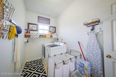 2674 Lakeland Avenue SW Palm Bay FL 32908