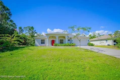 2674 Lakeland Avenue SW Palm Bay FL 32908