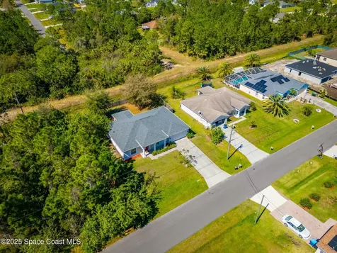 2674 Lakeland Avenue SW Palm Bay FL 32908