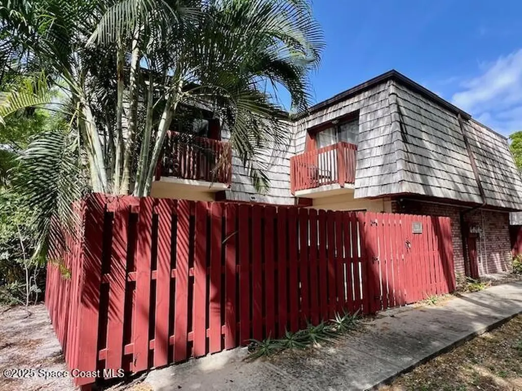 39 Piney Branch Way Melbourne FL 32904