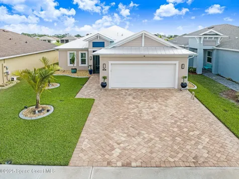 4137 Trovita Circle Melbourne FL 32904