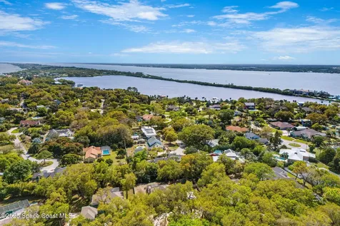 4230 Overhill Drive Merritt Island FL 32952