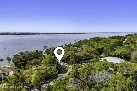 3835 S Tropical Trail Merritt Island FL 32952