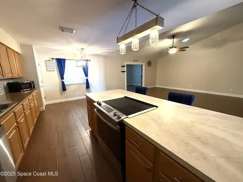 504 Elizabeth Street SE Palm Bay FL 32909