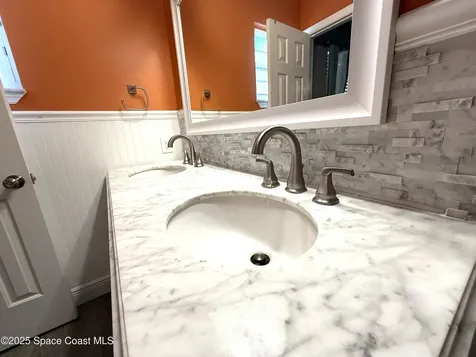 504 Elizabeth Street SE Palm Bay FL 32909