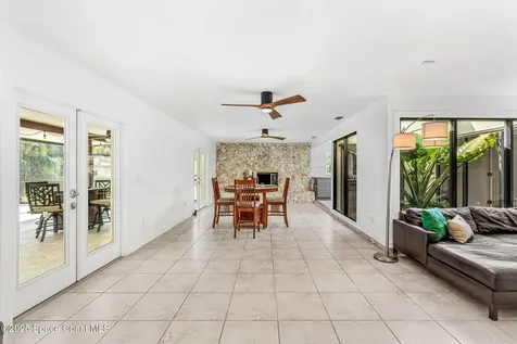 4405 Country Road Melbourne FL 32934