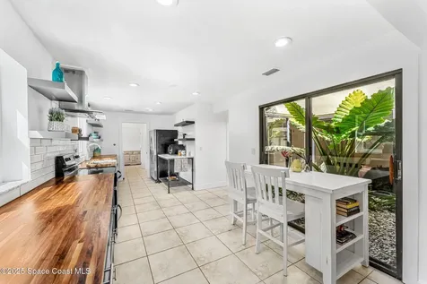 4405 Country Road Melbourne FL 32934
