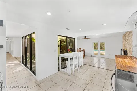 4405 Country Road Melbourne FL 32934