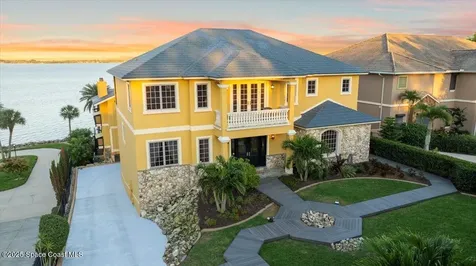 2120 N Indian River Drive Cocoa FL 32922