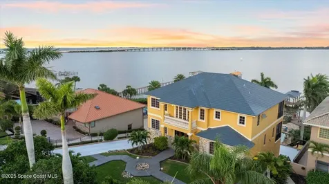 2120 N Indian River Drive Cocoa FL 32922
