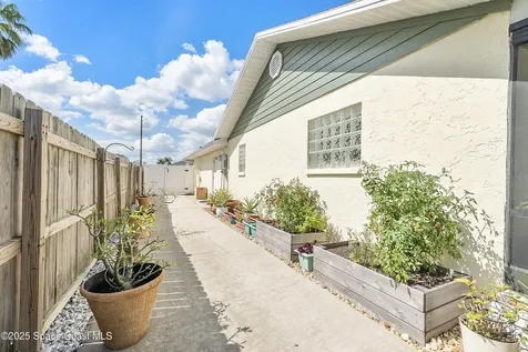 2120 Capeview Street Merritt Island FL 32952