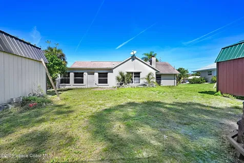 1070 Brickell Street SE Palm Bay FL 32909