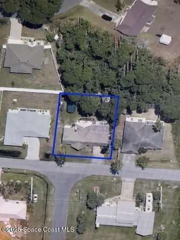 1070 Brickell Street SE Palm Bay FL 32909